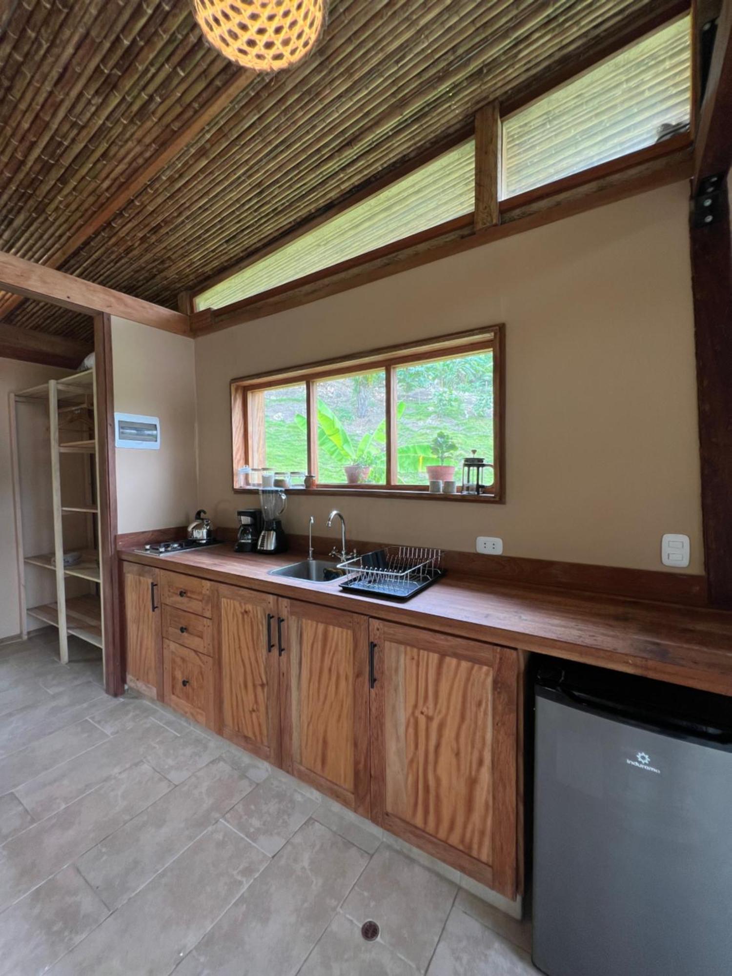 ホテル Tierra Alta, Refugio De Montana, Sauce エクステリア 写真